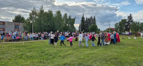 В Тихонове отметили День села