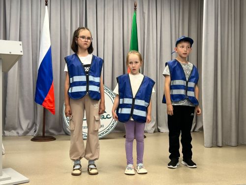 В Менделеевске завершена смена в лагере «Юный инспектор движения»