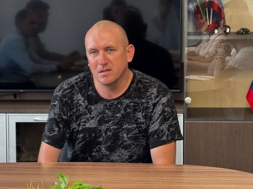 Роберт Искандаров провел традиционный личный приём граждан