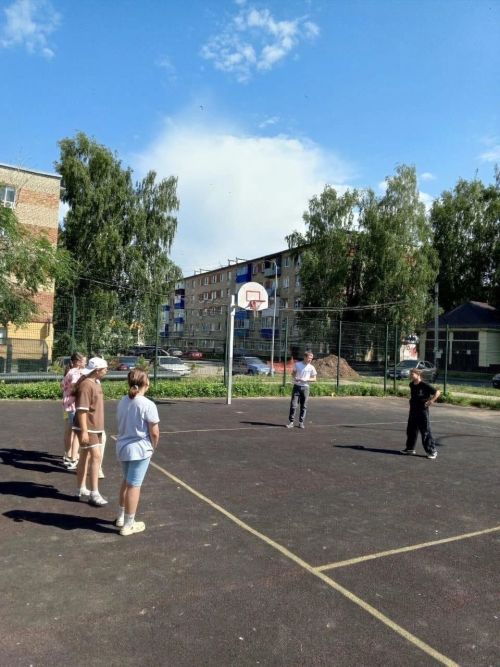 В Менделеевске провели спортивную акцию против курения