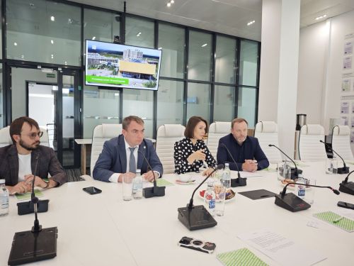 Альфия Когогина провела совещание по развитию промышленной робототехники