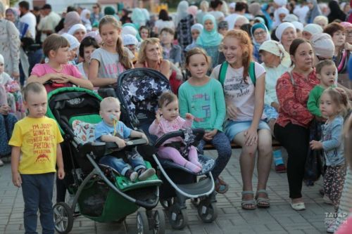 В Госдуме предложили списать долги по ЖКХ многодетным семьям с низким доходом