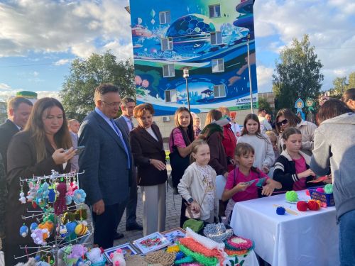 Фестиваль «Наш двор» в Менделеевске: здорово, когда соседи добрые и дружные