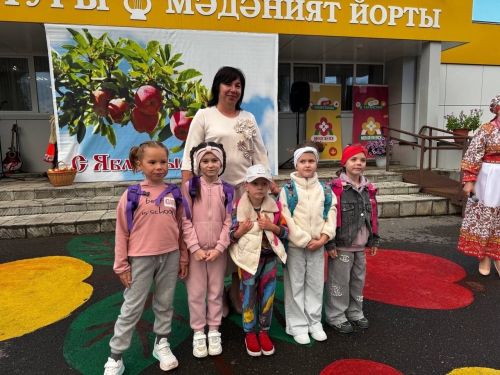 В Татарских Челнах отметили День села и Яблочный спас
