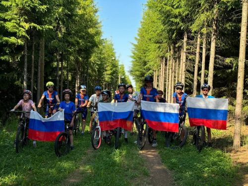 В Менделеевске состоится праздничный велопробег в честь Дня флага Российской Федерации