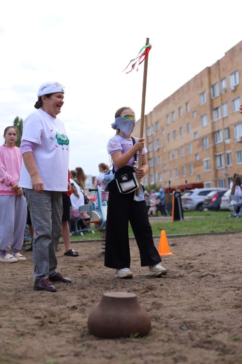 В Менделеевске продолжаются праздники добрососедства