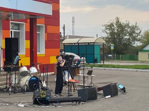 Квартирник в МЦ «Яшьлек» стал незабываемым музыкальным событием
