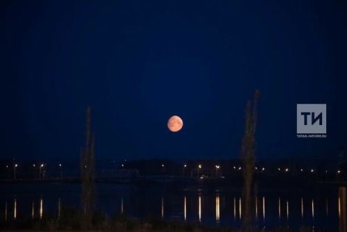 Лунное затмение украсит небо Татарстана в сентябре