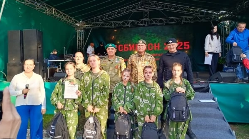 Воспитанницы менделеевского приюта «Камские зори» успешно выступили на юбилейном слёте «Робинзон»