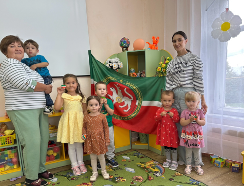 В Мунайкинском детском саду «Тургай» провели мастер-класс «Триколор моей Республики»