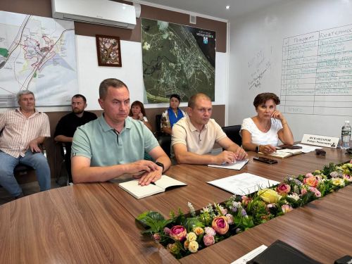Роберт Искандаров провёл традиционный приём граждан в администрации района