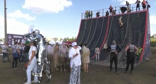 Гонка героев по-менделеевски: становится всё жарче