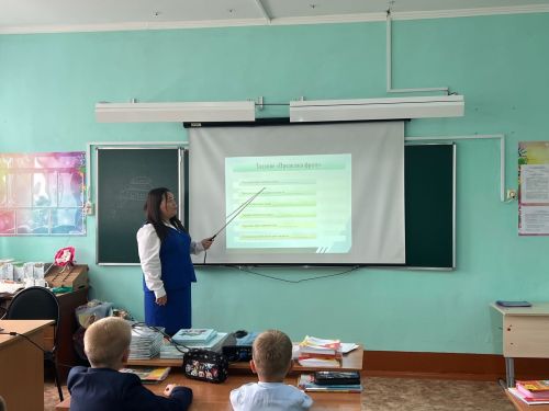 В Менделеевске проходят тематические занятия по дорожной грамотности для юных пешеходов
