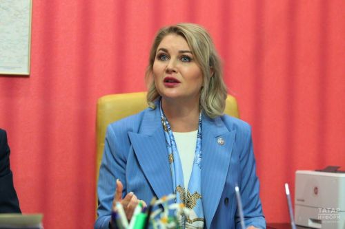 Как защитить детей от вредного влияния социальных сетей: советы детского омбудсмена Татарстана