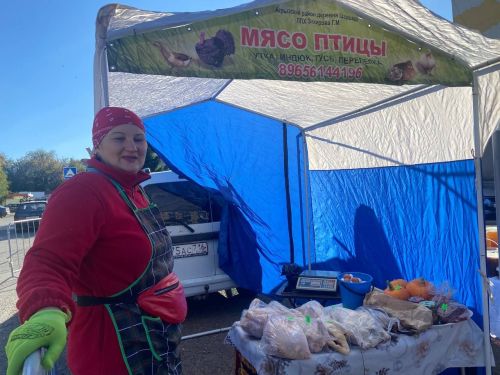В Менделеевске проходит первая осенняя сельхозярмарка
