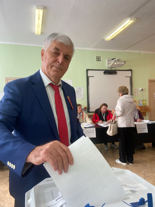 Председатель местного отделения Союза пенсионеров Габибулла Ахмедов исполнил гражданский долг