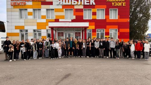 Команды из Менделеевска взяли старт в Республиканском чемпионате чистоты в Набережных Челнах