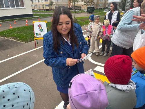 В детском саду «Маленький гений» города Менделеевск проведено познавательное мероприятие по ПДД