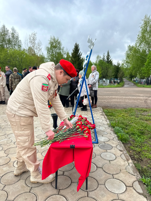 Строки в память о деде: Юрий Сапронов посвятил стихотворение защитникам Родины