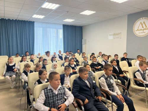 В Менделеевске прошла познавательная встреча по правилам дорожного движения