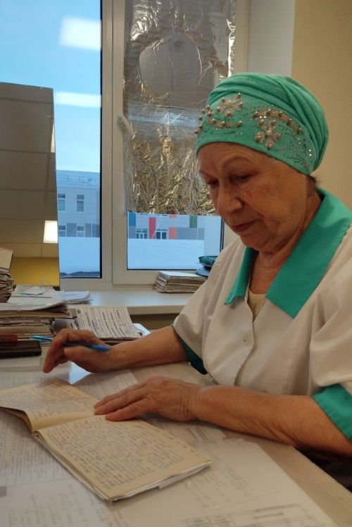 «Мои пациенты — как дети»: Врач-нарколог из Менделеевска о пути длиною в жизнь