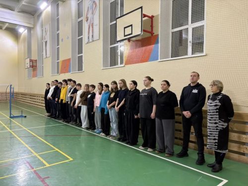 «Смэш» для будущего: в Менделеевске при поддержке «Аммония» открылась секция бадминтона