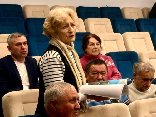 Активные жители ТОС «Химик» в Менделеевске отмечены благодарностями за многолетний труд на благо города