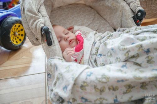 С 1 февраля в Татарстане вырастут выплаты при рождении и усыновлении ребенка
