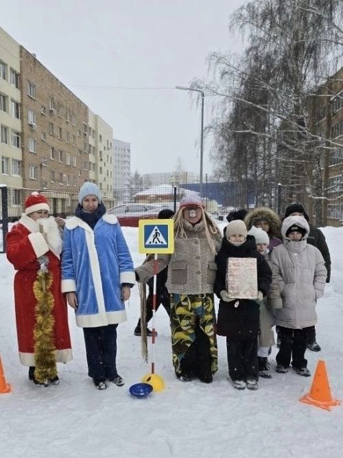 В татарской гимназии «Мирас» прошли необычные «весёлые старты» по ПДД