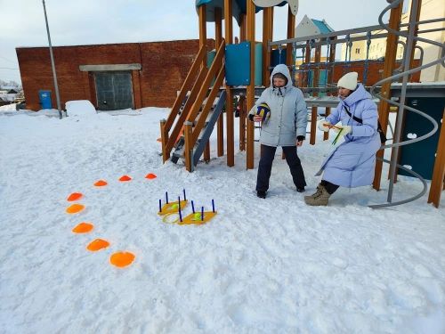 В Менделеевске провели зимние олимпийские игры во дворе