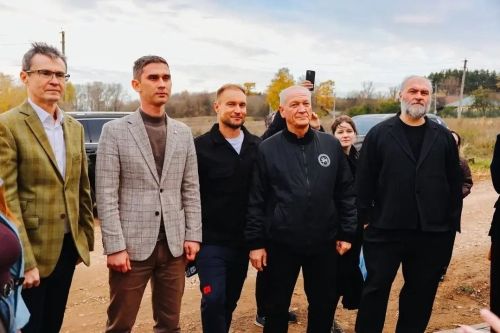 В Менделеевском районе открыто здание бывшей заводской школы