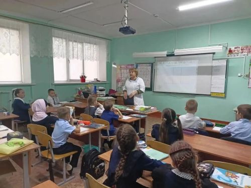 В школах Менделеевска прошли уроки здоровья по профилактике гриппа