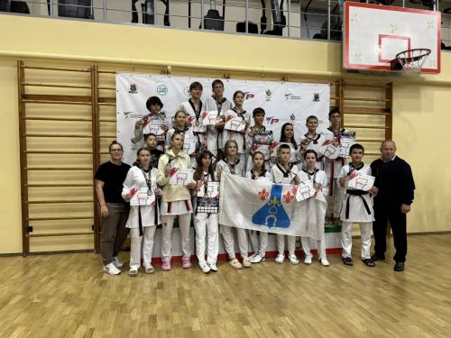 Тхэквондисты из Менделеевска заняли второе общекомандное место в Казани