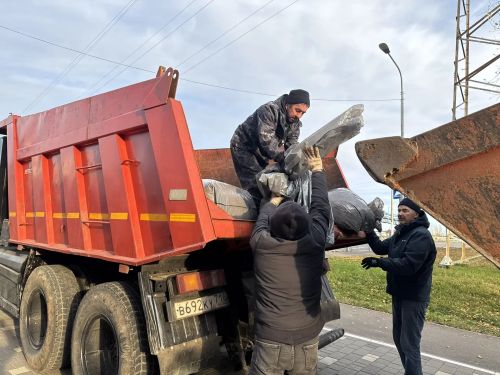 23 октября на спортивной аллее прошли «Осенние чистые игры»
