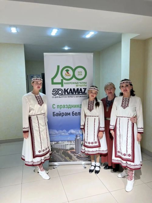 Елизавета Петрова прошла в финал фестиваля «Национальная куколка»