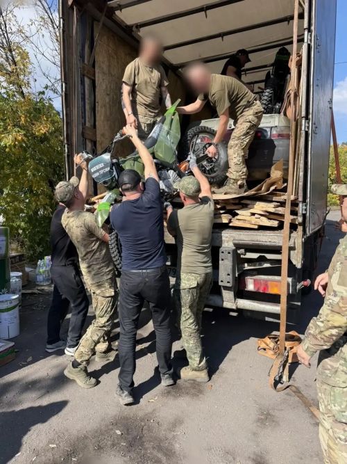 Менделеевск доставил бойцам 20 тонн гуманитарной помощи