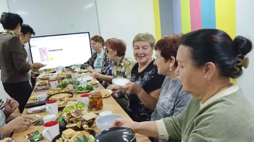 Лейсан Галеева встретилась с активистами ТОС «Бондюжский