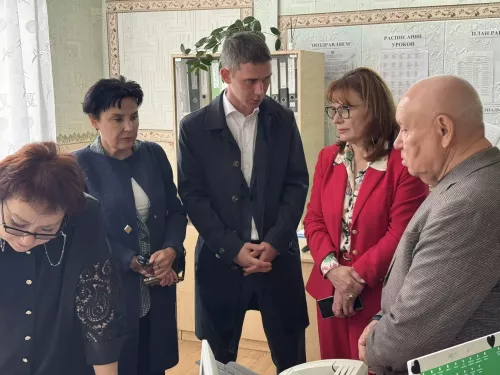Светлана Захарова оценила работу учреждений Менделеевского района