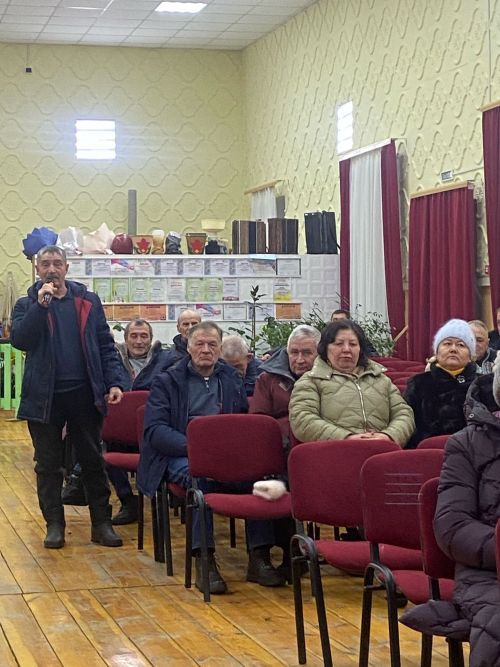 В Бизяках прошёл сход граждан