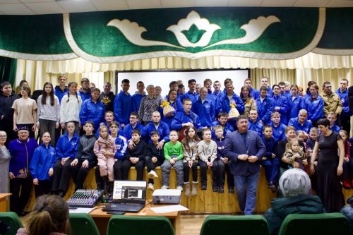 Студенты-«снежники» КамАЗа приехали с доброй миссией в Камаево