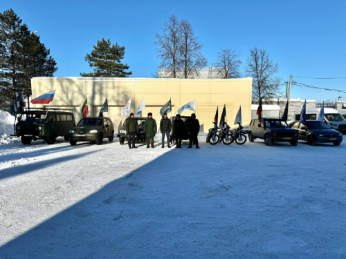 Колонна с гуманитарным грузом отправится завтра из Менделеевска в зону СВО