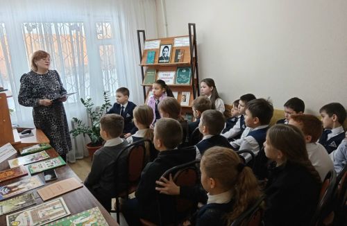 Татар китапханәсендә Г.Тукайның 140-еллыгына багышланган чираттагы әдәби кичатна укулары уздырылды