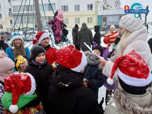 Третий семейный гастрофестиваль проведён в Менделеевске: сказочный сквер, национальная кухня и флешмоб дружбы