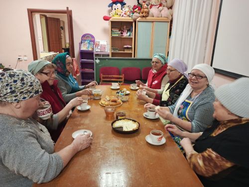 Жители села Бизяки приготовили домашнюю лапшу и собрали посылки для участников СВО