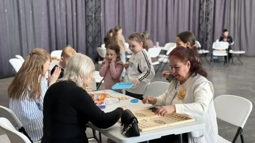 Весна в «Атмосфере»: семейный день объединил жителей Менделеевска
