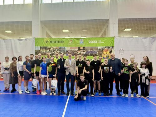 Профессионалы бадминтона из Татарстана раскрыли секреты игры спортсменам Менделеевска