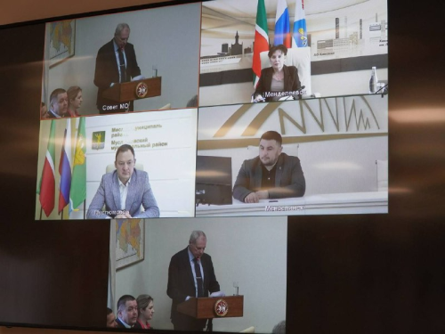 Роберт Искандаров принял участие в заседании Президиума Совета муниципальных образований Татарстана