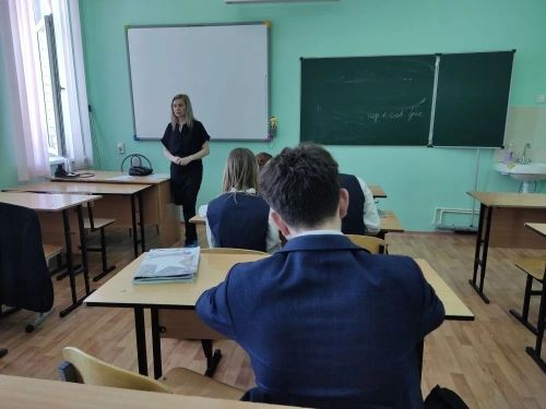 Психологи Менделеевска помогают выпускникам справиться со стрессом перед ЕГЭ