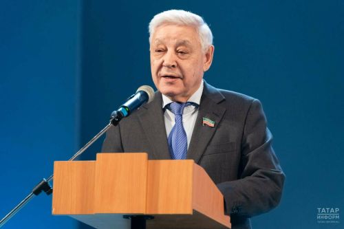 Фарид Мухаметшин досрочно покинул пост главы Госсовета Республики Татарстан