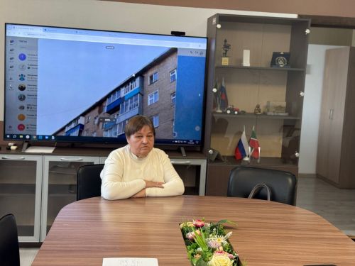 Вопросы ЖКХ и поддержка бойцов СВО: в Менделеевске прошёл приём граждан
